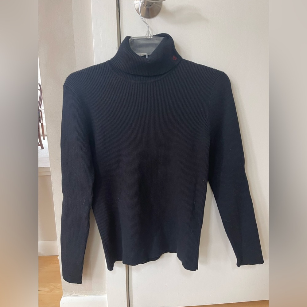 NEW RALPH LAUREN Women’s Black Fitted Turtleneck Sweater